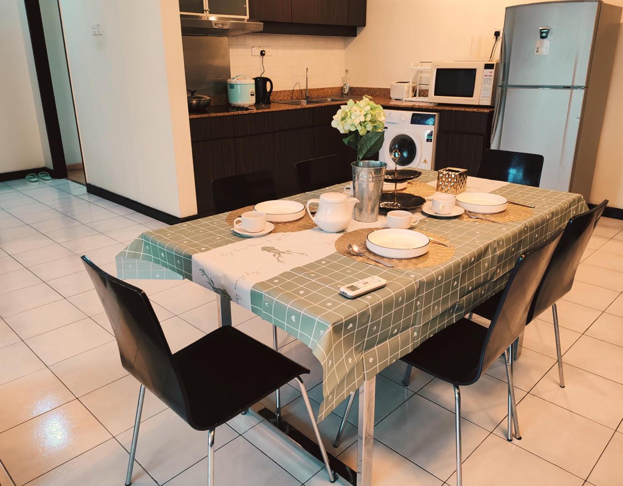 Apartment 9 Bukit Bintang 5 Minutes To Alor Street Seri Bukit Ceylon 2r2b 8 Pax Kuala Lumpur