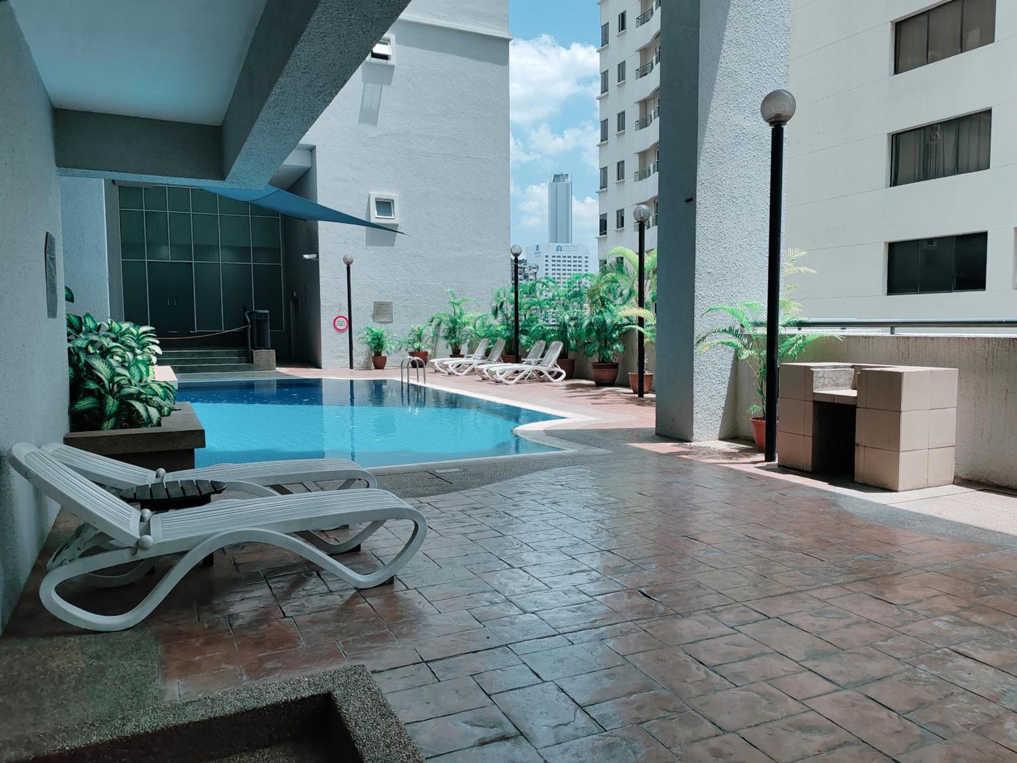 9 Bukit Bintang 5 Minutes To Alor Street Seri Bukit Ceylon 2r2b 8 Pax Apartment