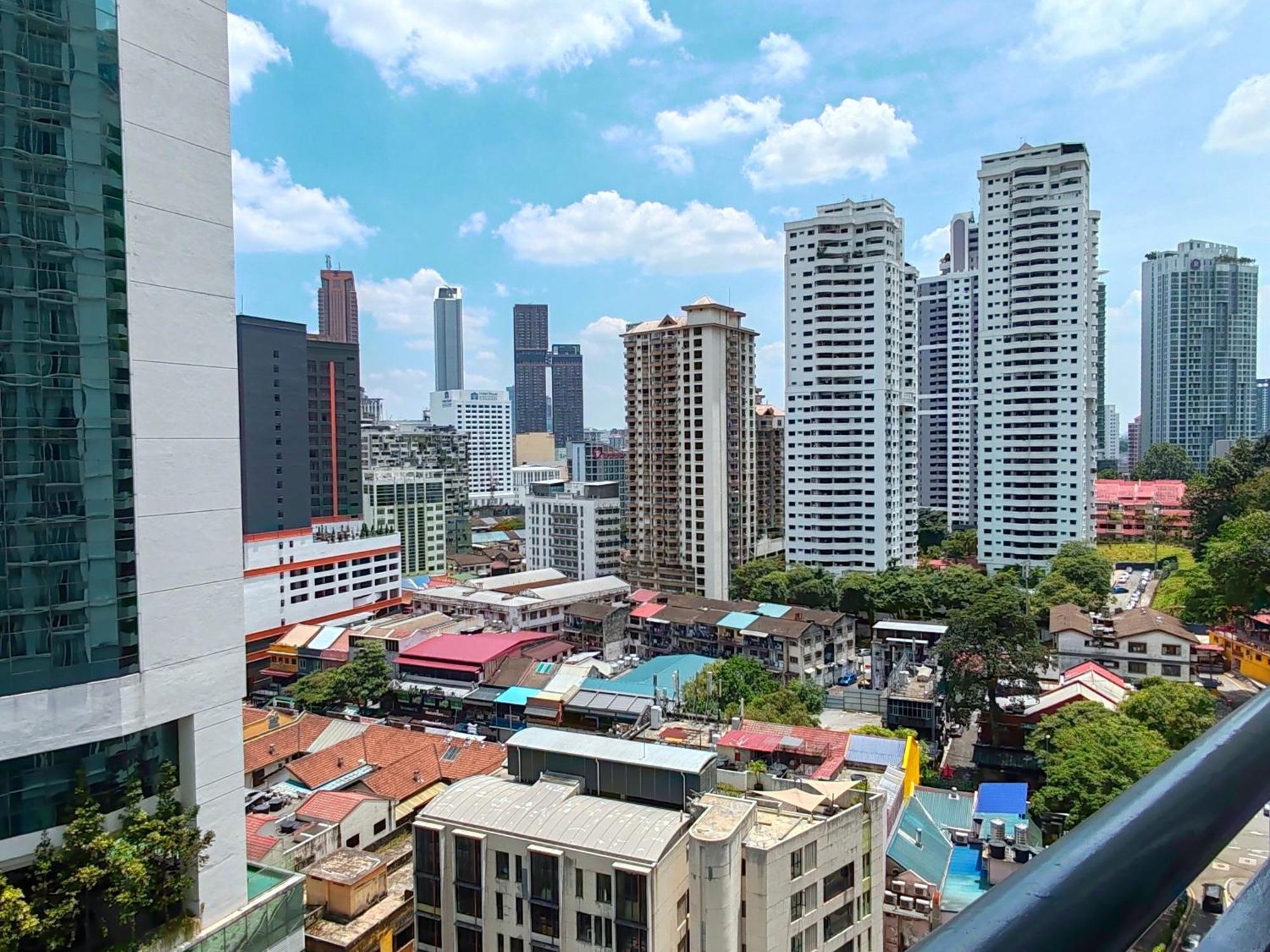 Apartment 9 Bukit Bintang 5 Minutes To Alor Street Seri Bukit Ceylon 2r2b 8 Pax *